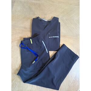 Figs apac performance men’s scrub set cargo gray contrast size XL short